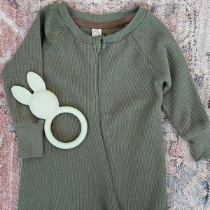 Nui Organics Waffle Zipper Footie